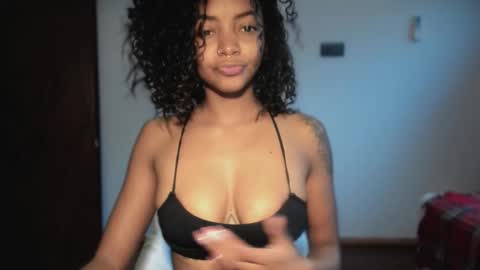 LEXY - Independent account online show from March 18, 12:33 pm