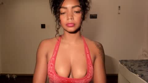 LEXY - Independent account online show from November 26, 12:30 am