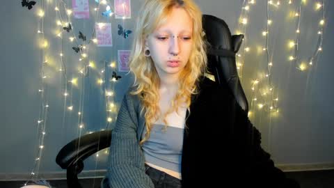 Lexy online show from February 5, 10:41 am