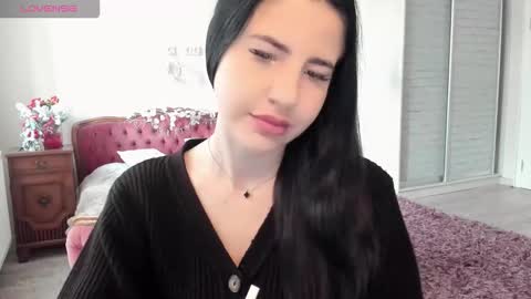 lexyswett online show from December 17, 7:26 am