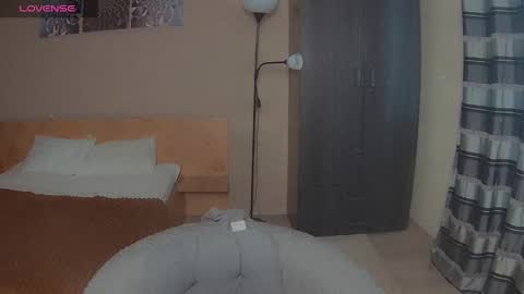 lexyswett online show from March 12, 5:13 am