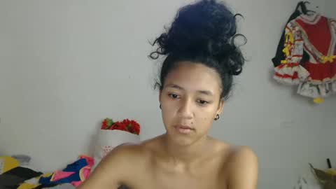 Snapshot of ley_blus1 chatting on February 18, 4:36 pm lolita online show from February 18, 4:36 pm