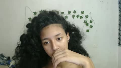 Snapshot of ley_blus1 chatting on January 14, 6:17 pm lolita online show from January 14, 6:17 pm