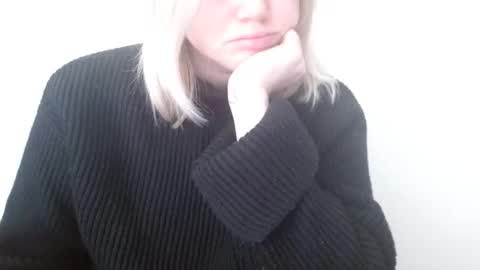 Leyla online show from April 11, 5:34 am