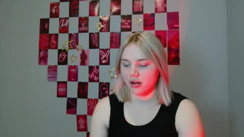 Leyla online show from November 25, 8:02 am