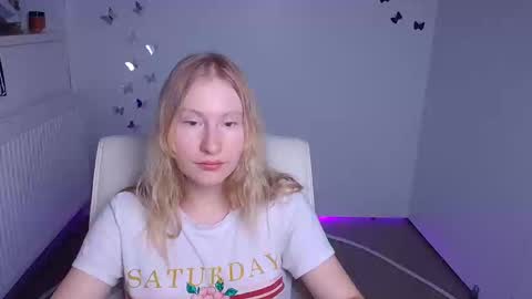 Leyla online show from September 12, 1:35 pm