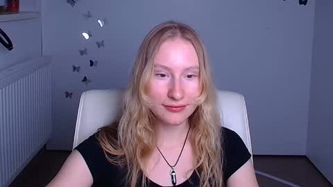 Leyla online show from September 13, 5:15 pm