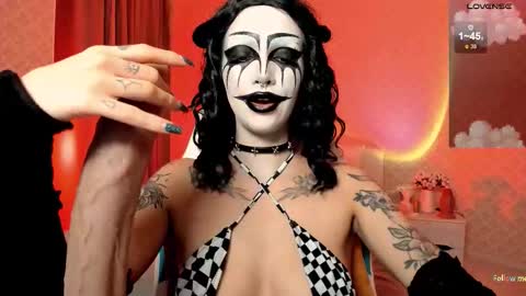 LEA online show from October 11, 3:05 pm