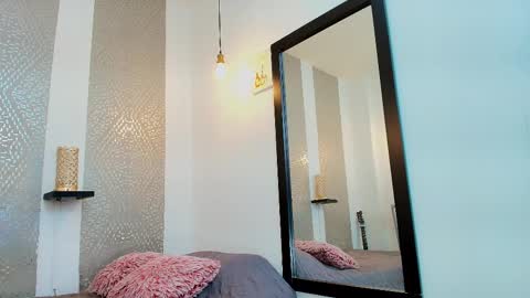 Snapshot of leyli_ass chatting on February 22, 4:51 am leyli_ass online show from February 22, 4:51 am