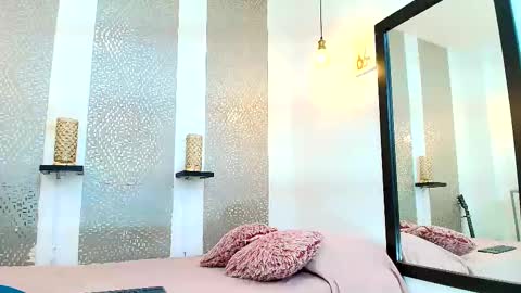Snapshot of leyli_ass chatting on February 15, 9:26 pm leyli_ass online show from February 15, 9:26 pm