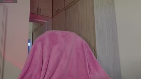 Jessica online show from September 29, 6:29 pm