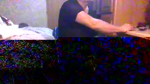 Snapshot of lgck12in chatting on March 7, 7:19 am C2bme online show from March 7, 7:19 am