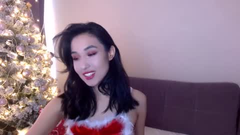 Snapshot of li_noen chatting on December 25, 8:29 am Li online show from December 25, 8:29 am