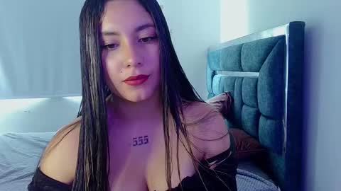 Lia  online show from October 29, 5:15 pm