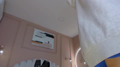 Liss 3 online show from October 15, 10:27 am