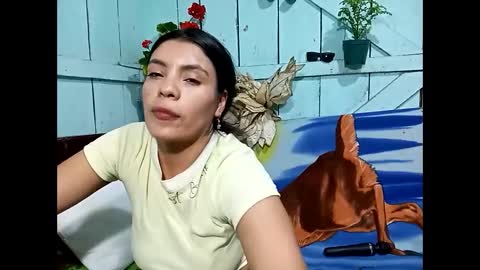 Snapshot of lia_hottie chatting on September 10, 10:55 pm Lia online show from September 10, 10:55 pm