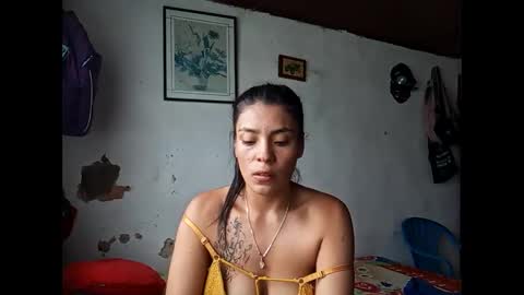 Snapshot of lia_hottie chatting on March 5, 3:51 pm Lia online show from March 5, 3:51 pm