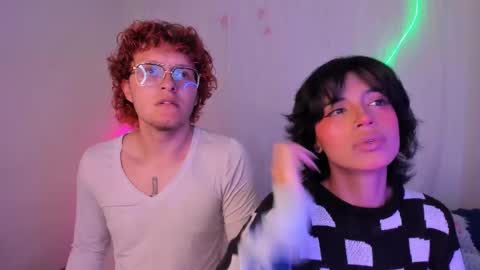 lia_leandro888 online show from February 14, 9:39 pm