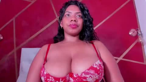 lia_mariana online show from February 17, 8:52 am