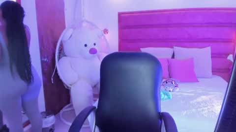 lia_mariana online show from May 9, 2:12 pm