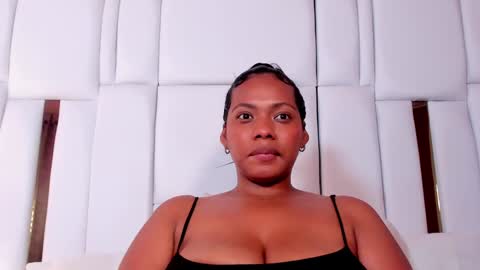 lia_mariana online show from January 16, 8:57 pm