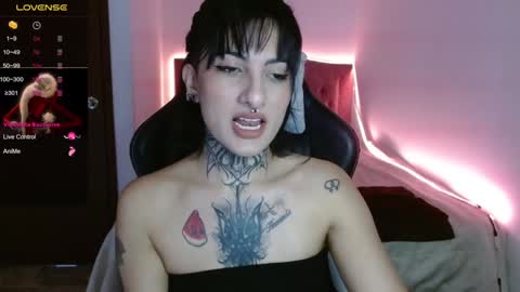 Snapshot of lia_miss2 chatting on December 23, 1:56 pm lia spicy ig online show from December 23, 1:56 pm