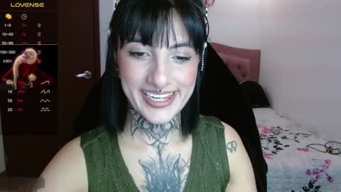 Snapshot of lia_miss2 chatting on February 3, 3:17 pm lia spicy ig online show from February 3, 3:17 pm
