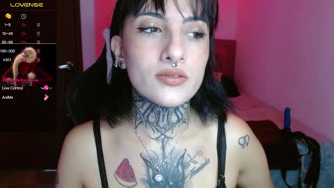 Snapshot of lia_miss2 chatting on December 28, 2:21 pm lia spicy ig online show from December 28, 2:21 pm