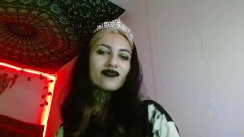 lia spicy   ig online show from May 12, 4:05 pm
