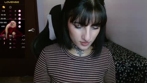 Snapshot of lia_miss2 chatting on January 18, 2:44 pm lia spicy ig online show from January 18, 2:44 pm