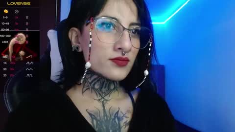 Snapshot of lia_miss2 chatting on December 10, 2:06 pm lia spicy ig online show from December 10, 2:06 pm