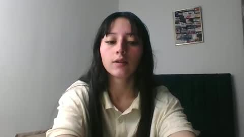 Little Queen Lia  online show from October 19, 12:26 am