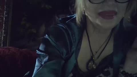 lia_raysss online show from March 27, 9:16 pm