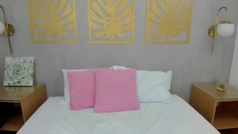 Lia  online show from February 6, 5:35 am