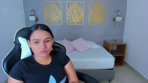 Snapshot of lia_sexx19 chatting on February 25, 2:14 am Lia online show from February 25, 2:14 am