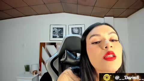 Snapshot of lia_simons chatting on February 20, 2:51 am Alejandra online show from February 20, 2:51 am
