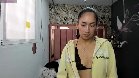 LIA STRONNG online show from September 15, 7:26 pm