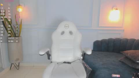 LIA  online show from November 28, 6:10 am