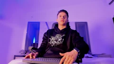 Liam Smith online show from September 15, 12:17 pm