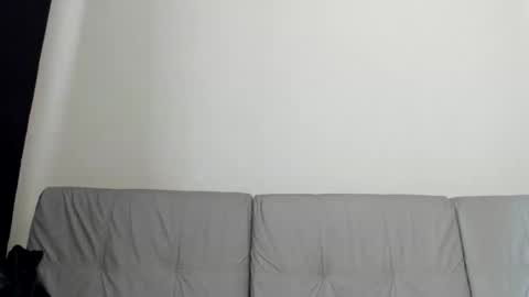 Julia  online show from March 4, 1:19 pm