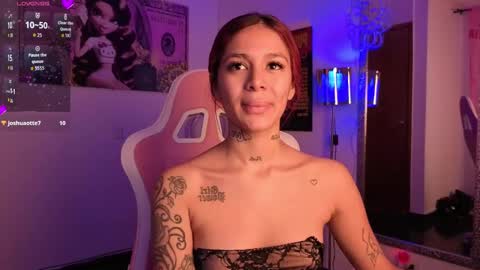 Snapshot of liabutera chatting on September 9, 10:10 pm Lia Butera online show from September 9, 10:10 pm