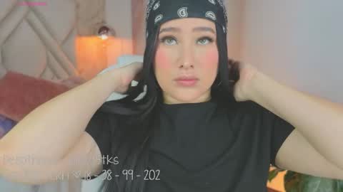 Lia Cox online show from September 23, 3:00 am