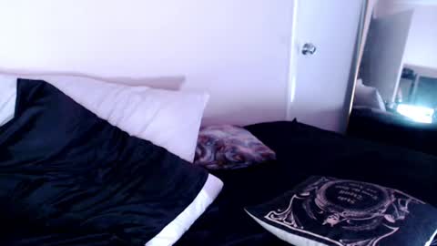Lia Divina online show from January 18, 2:23 pm