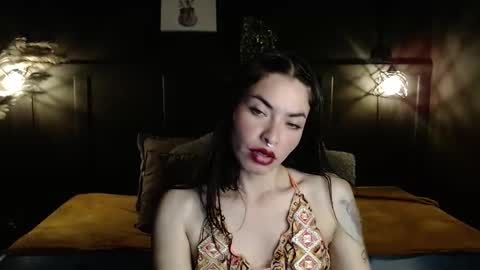 LIA online show from October 20, 4:34 pm