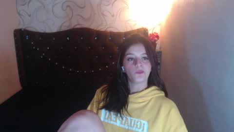  Lia  online show from March 5, 9:49 am