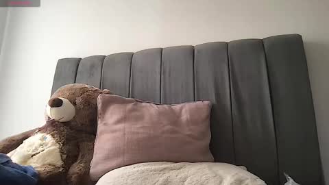 Amy online show from February 21, 1:58 pm