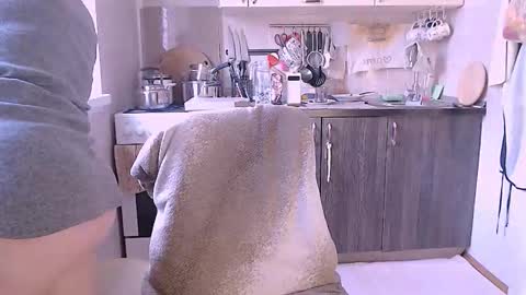 Snapshot of liahsofty chatting on September 21, 5:33 am miss Lia colection for travel online show from September 21, 5:33 am