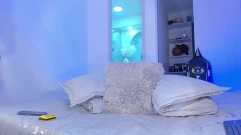 Liam online show from February 20, 6:26 am