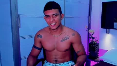 Liam Thomas online show from October 11, 10:13 pm