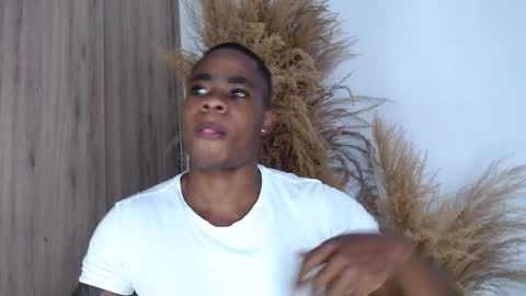 liam_bolt online show from October 21, 3:11 am